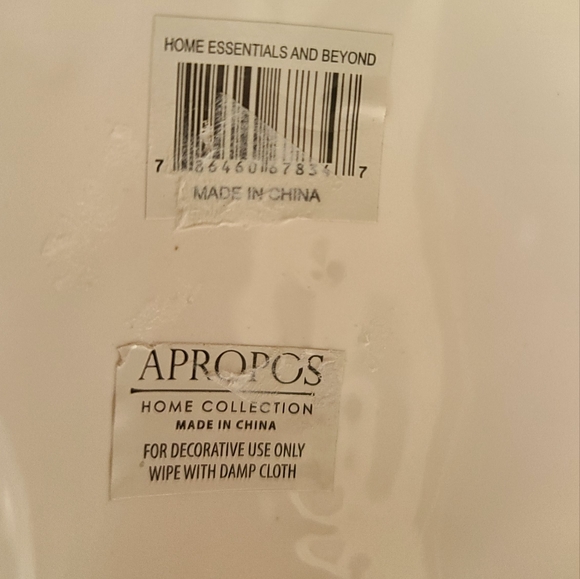 Ceramic White Hand Decor - Picture 11 of 11